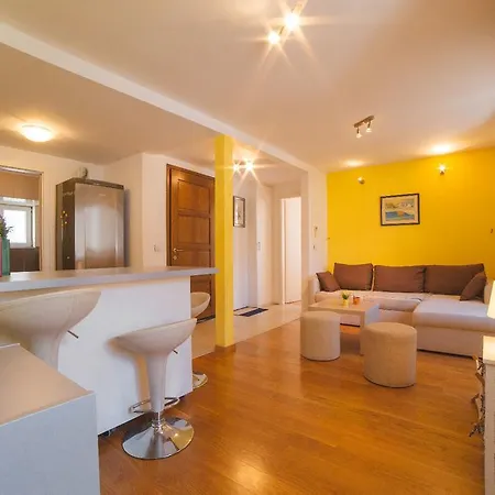Apartment Holiday Matejuska Split